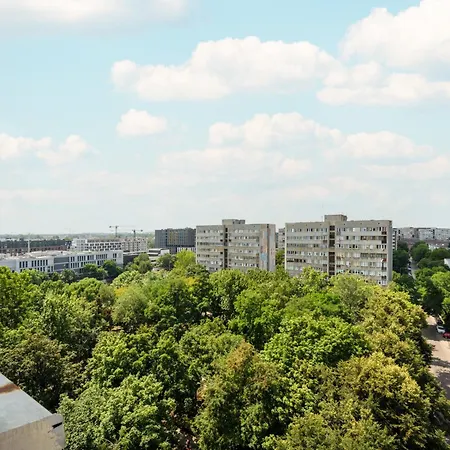 Cozy For 4 People In By Renters Apartment Wroclaw